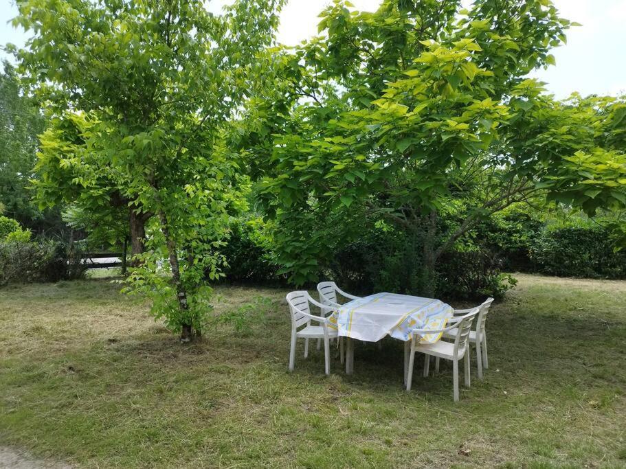 Bienvenue En Sud Gironde Villa Villandraut Exterior photo